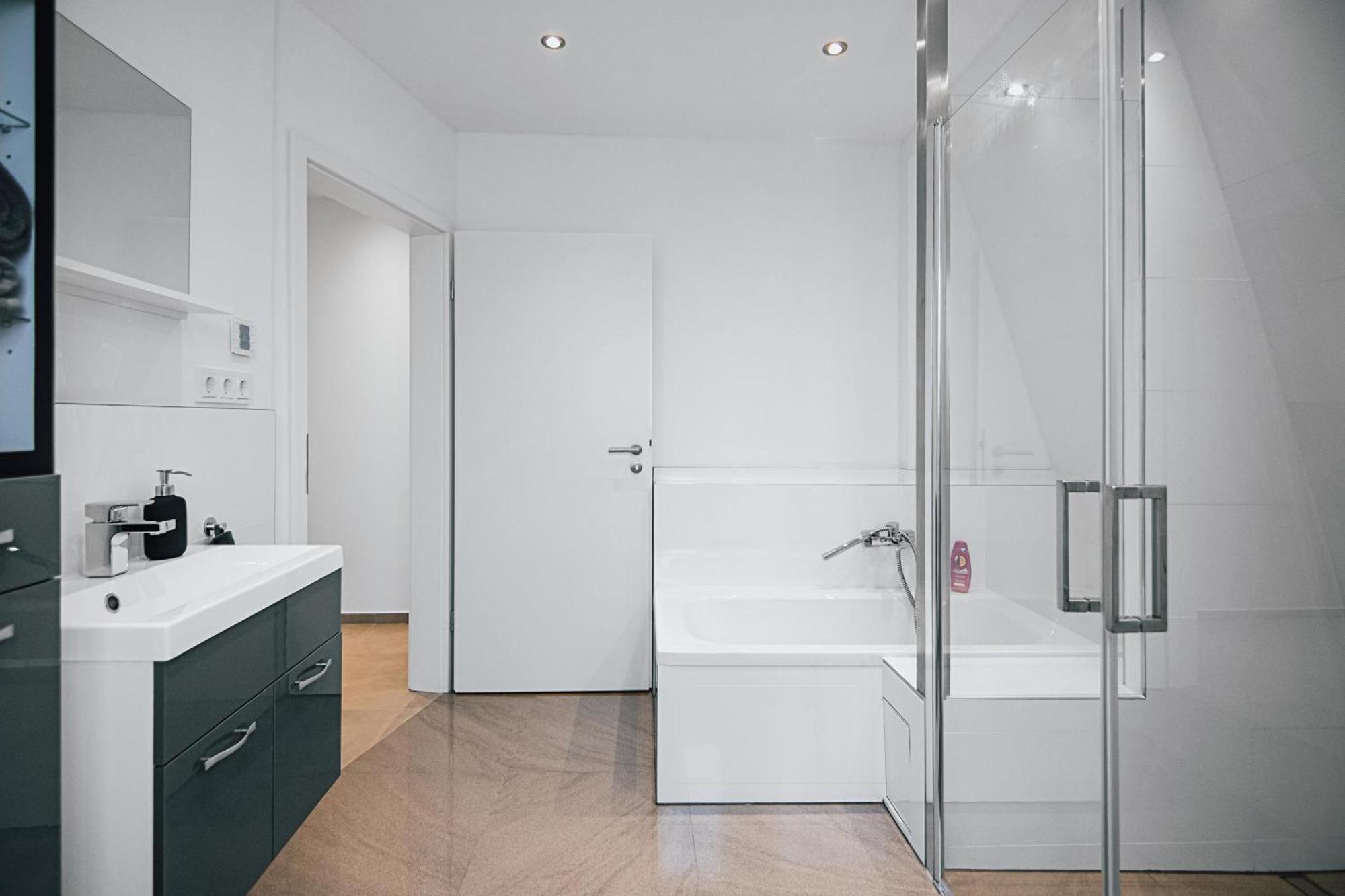 Ferienwohnung Schleicher Mit Klimaanlage Zirndorf Dış mekan fotoğraf
